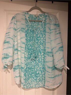 Women's Aqua & White Tie-Dye Peasant Tunic with Floral Panel